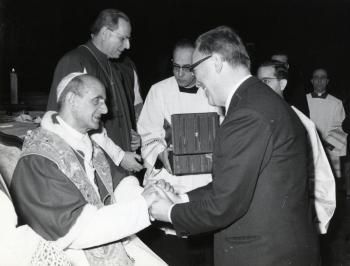 Paolo VI e Bachelet durante la celebrazione del centenario dell'Aziona cattolica